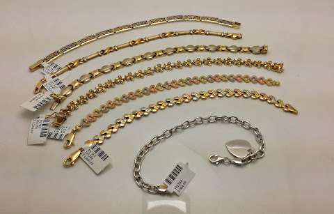 Alberto's Jewelry